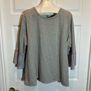 Avenue Three Quarter Sleeve Sweatshirt